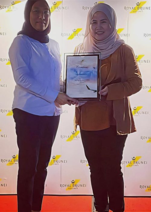 CAT Travel receiving Top Agents Award 2019